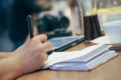 В управе Академического района обсудили содержание дома на ул. Ивана Бабушкина